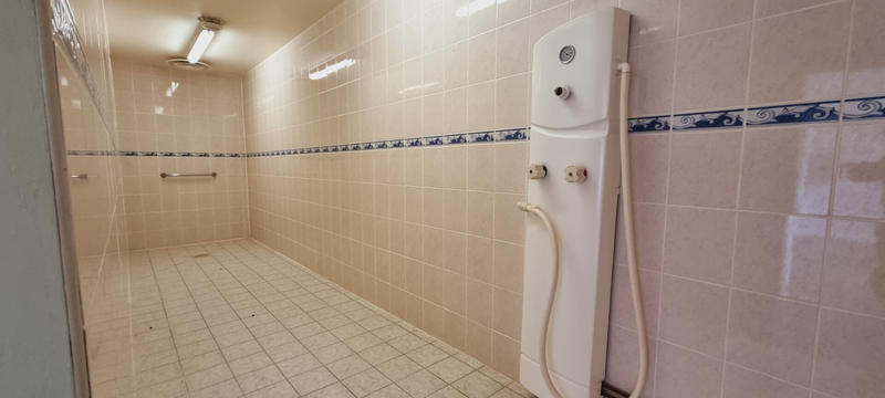 Local commercial - 383 m²