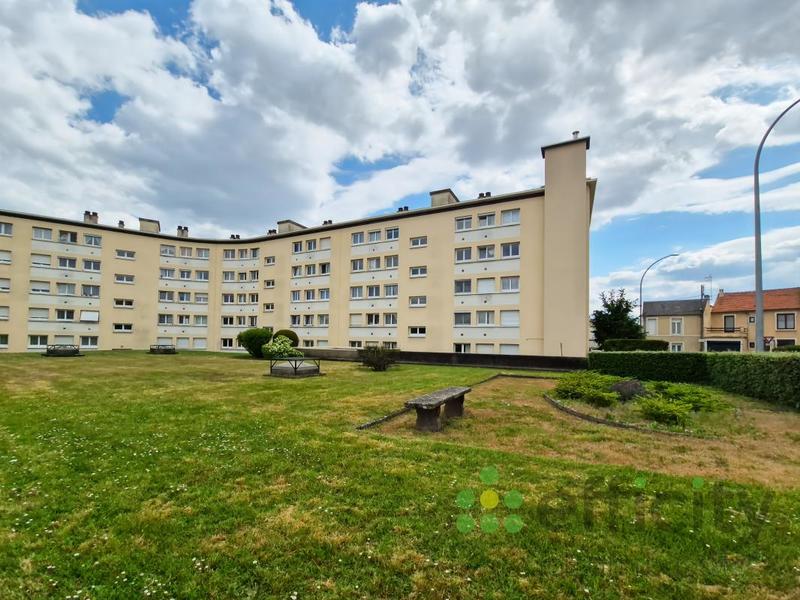 Appartement - 80 m² - 4 pièces