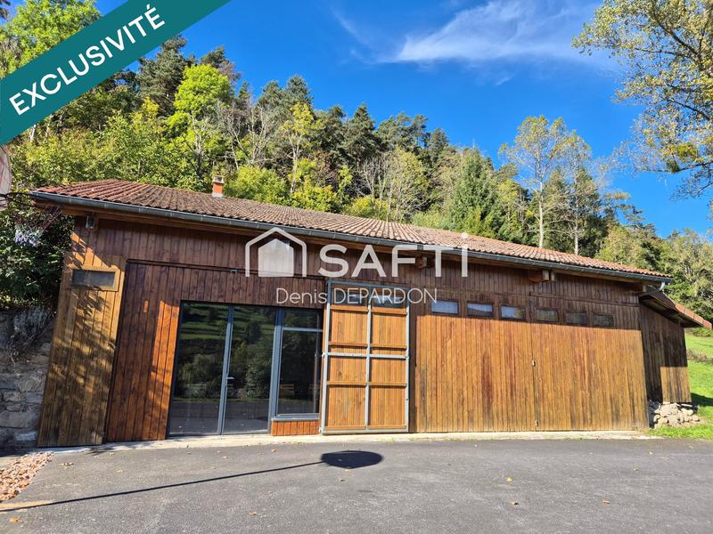 Maison - 250 m² - 4 pièces