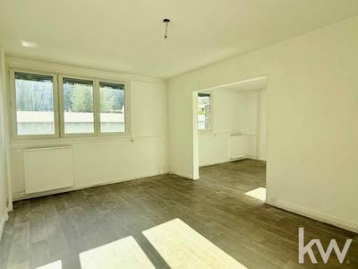 Appartement - 81 m² - 4 pièces