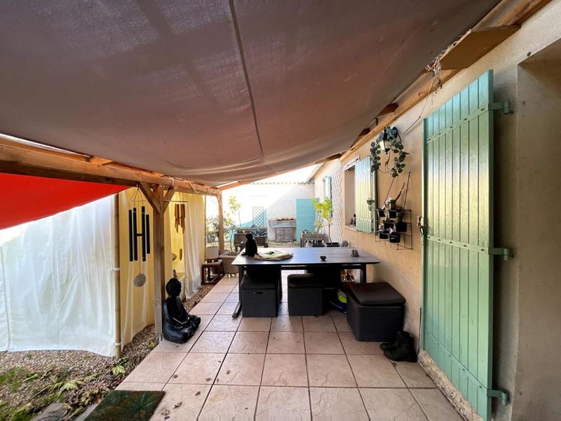 Maison - 300 m² - 7 pièces