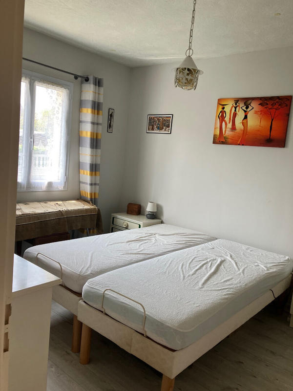 Maison - 140 m² - 9 pièces