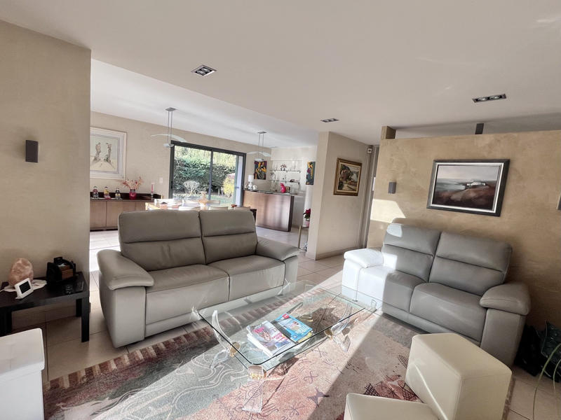 Villa - 160 m² - 6 pièces