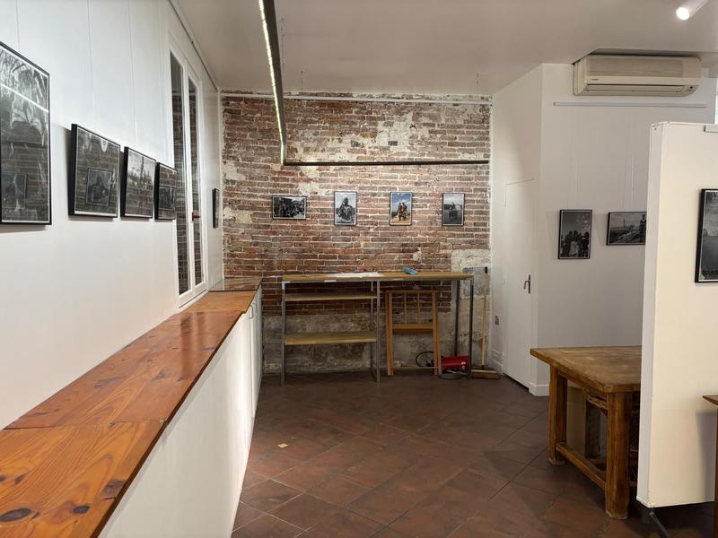 Fonds de commerce - Magasins - 68 m²