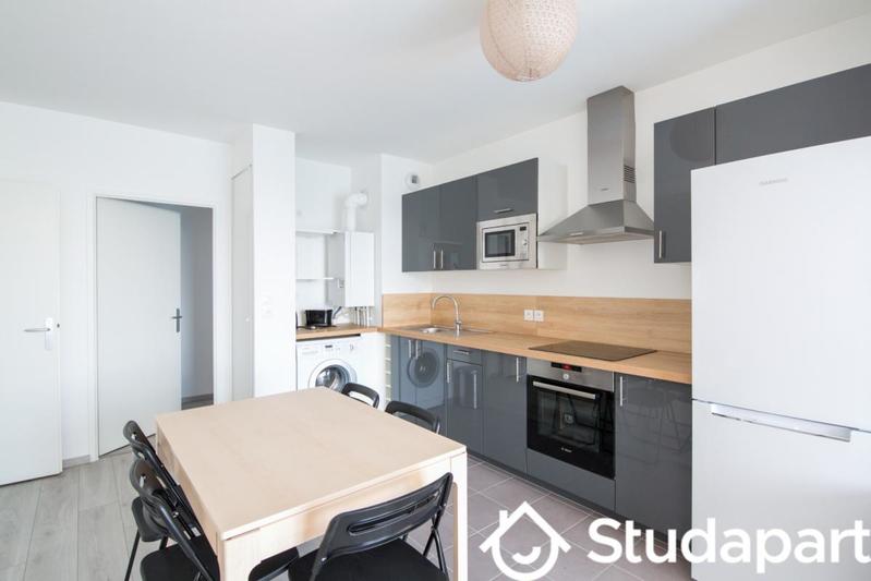 Chambre - 12 m² - 1 pièce