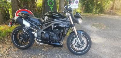 Triumph Speed triple 1050 s black phantom