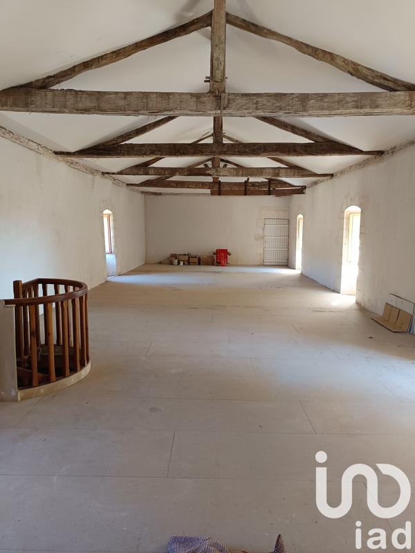 Maison - 400 m² - 5 pièces