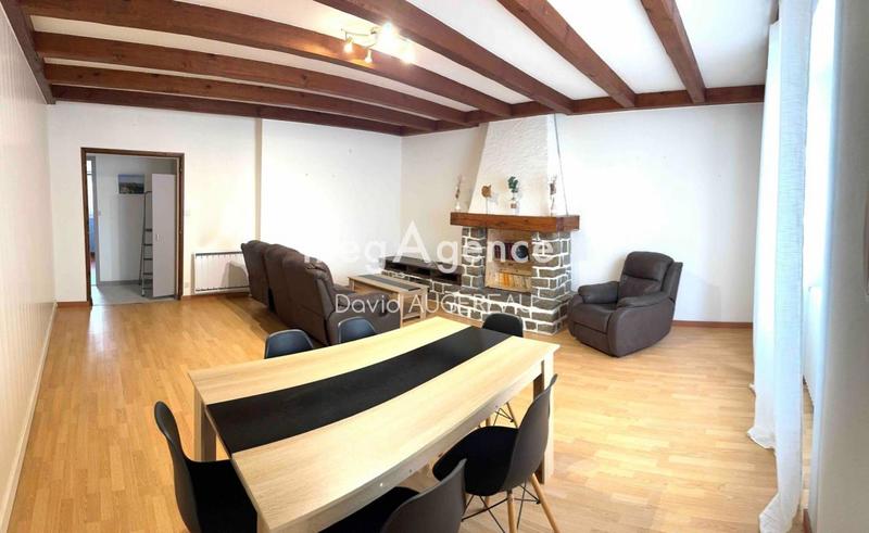 Appartement - 101 m² - 5 pièces
