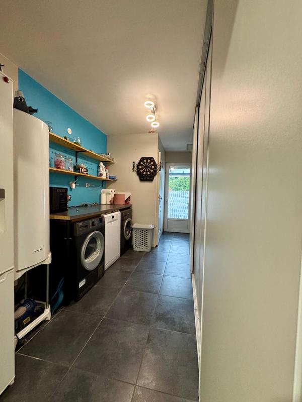 Maison - 96 m² - 5 pièces