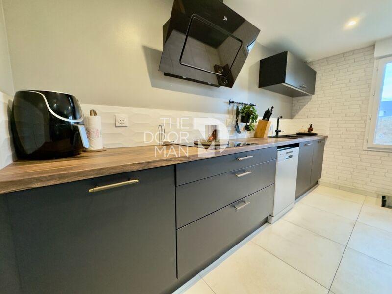 Maison - 110 m² - 5 pièces