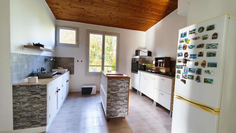 Maison - 140 m² - 7 pièces