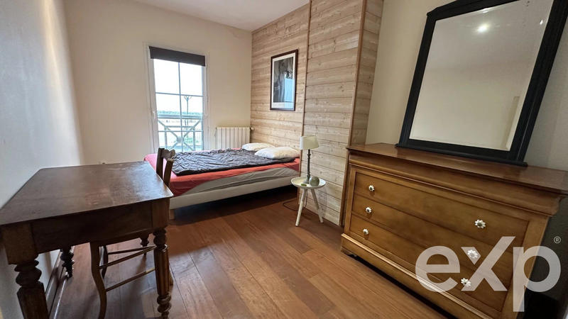 Maison - 288 m² - 7 pièces