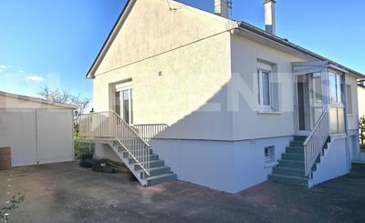Maison - 90 m² - 4 pièces
