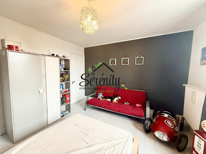 Maison - 195 m² - 8 pièces