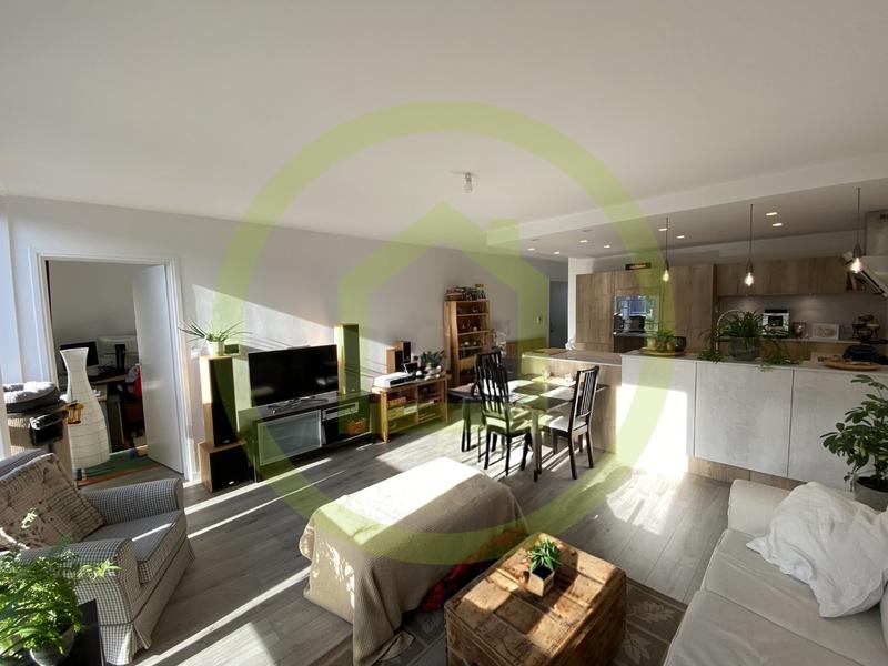 Appartement - 64 m² - 3 pièces