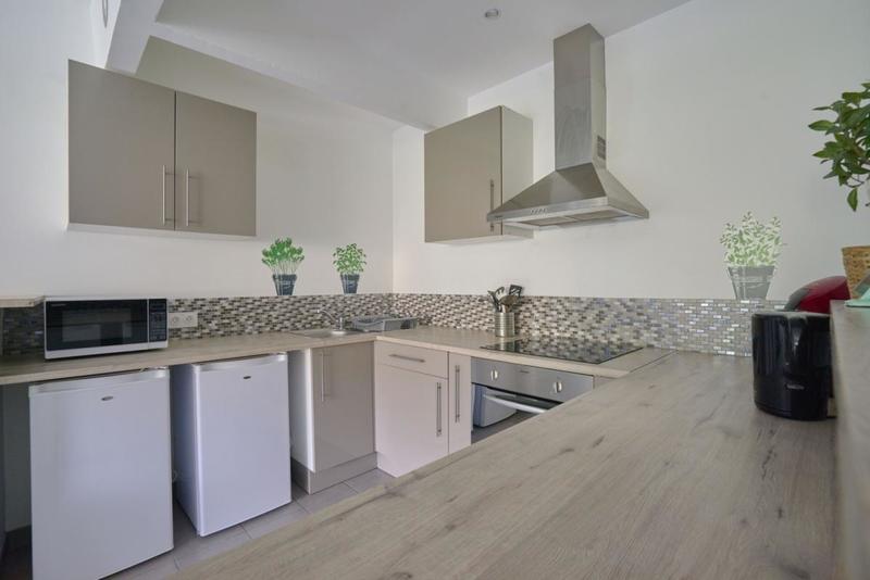 Appartement - 102 m² - 6 pièces