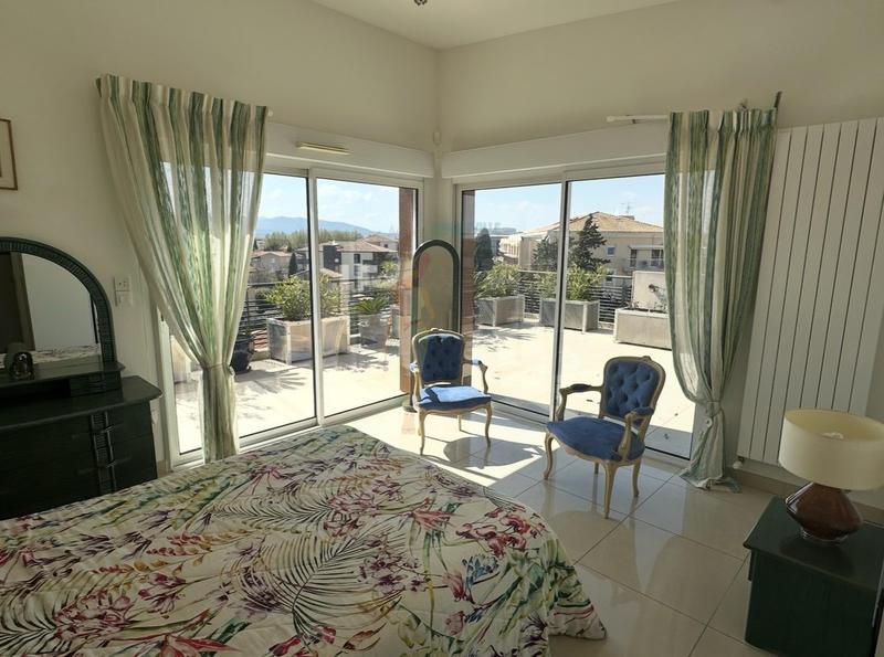 Appartement - 113 m² - 4 pièces