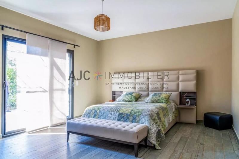 Maison - 158 m² - 4 pièces