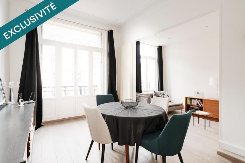 Appartement - 90 m² - 3 pièces