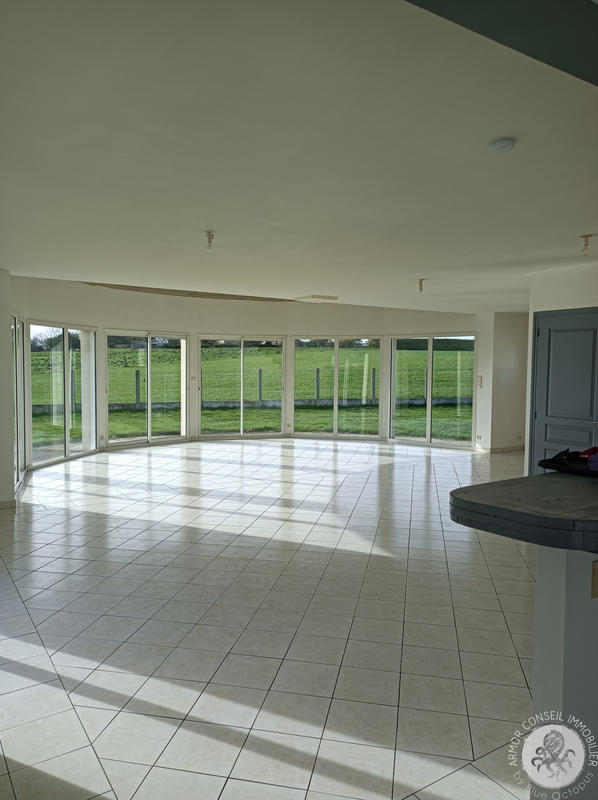 Maison - 190 m² - 6 pièces