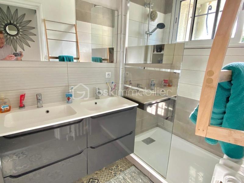 Pavillon - 133 m² - 6 pièces