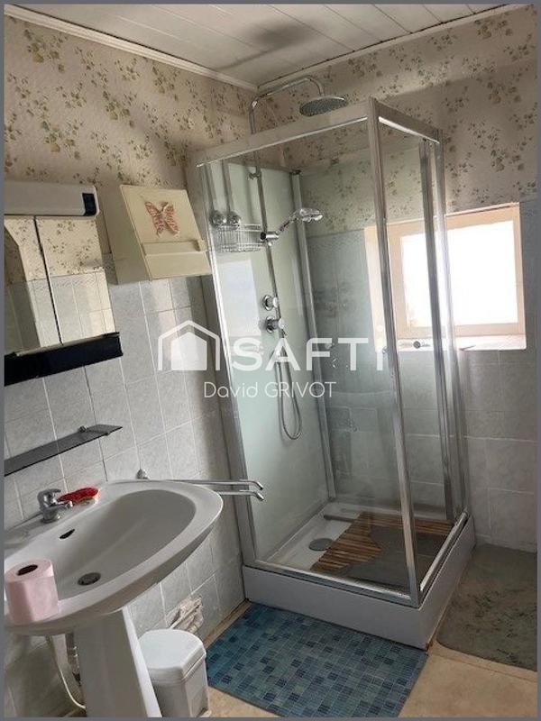 Maison - 96 m² - 4 pièces