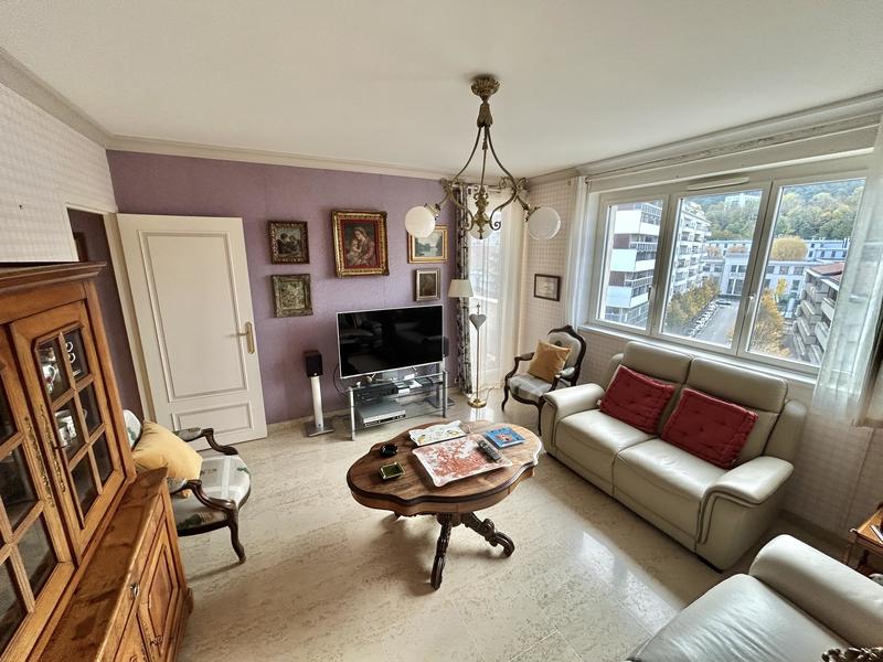 Appartement - 114 m² - 5 pièces