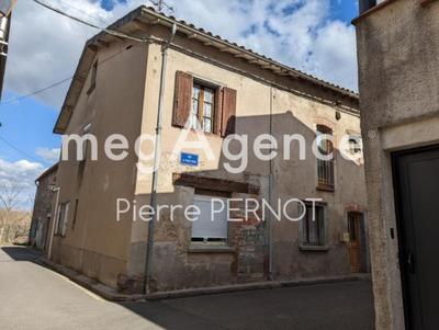 Maison - 145 m² - 9 pièces