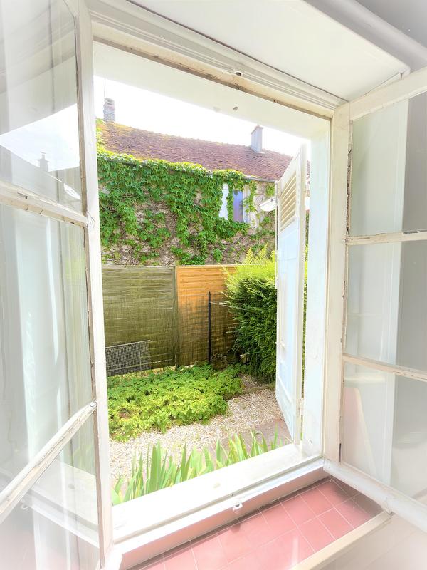 Maison - 140 m² - 8 pièces