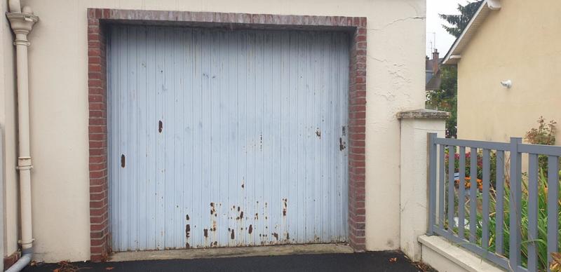 Parking / Garage - 18 m²