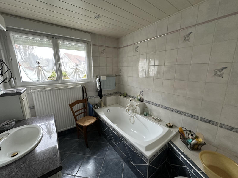 Maison - 100 m² - 5 pièces