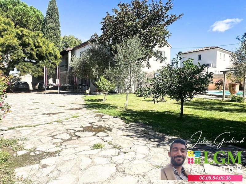 Maison - 194 m² - 6 pièces