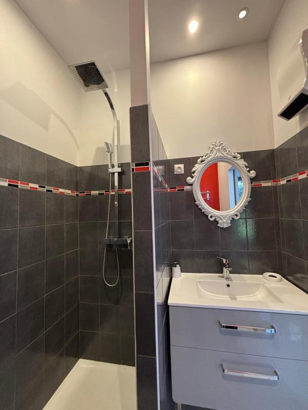 Maison de campagne - 570 m² - 13 pièces