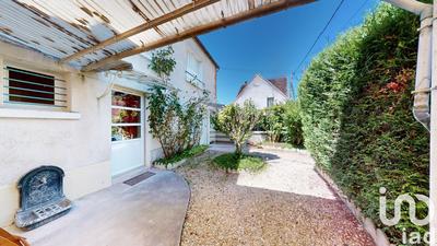 Maison - 99 m² - 4 pièces