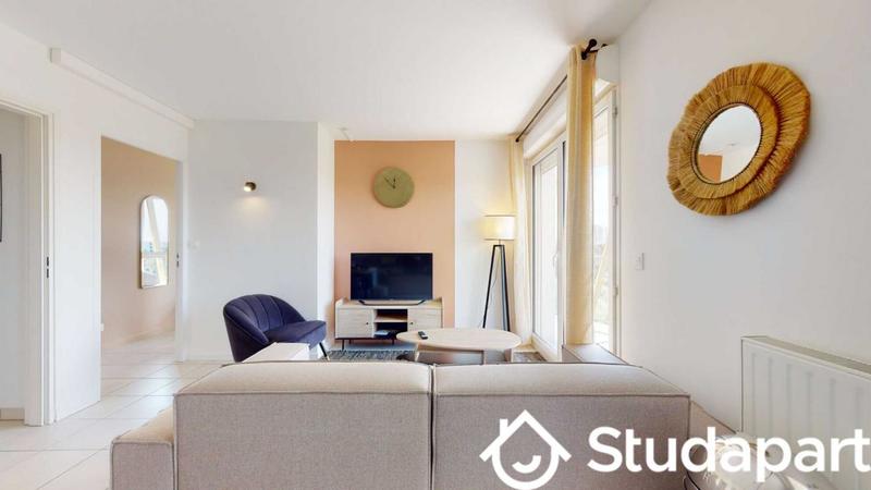 Chambre - 12 m² - 1 pièce