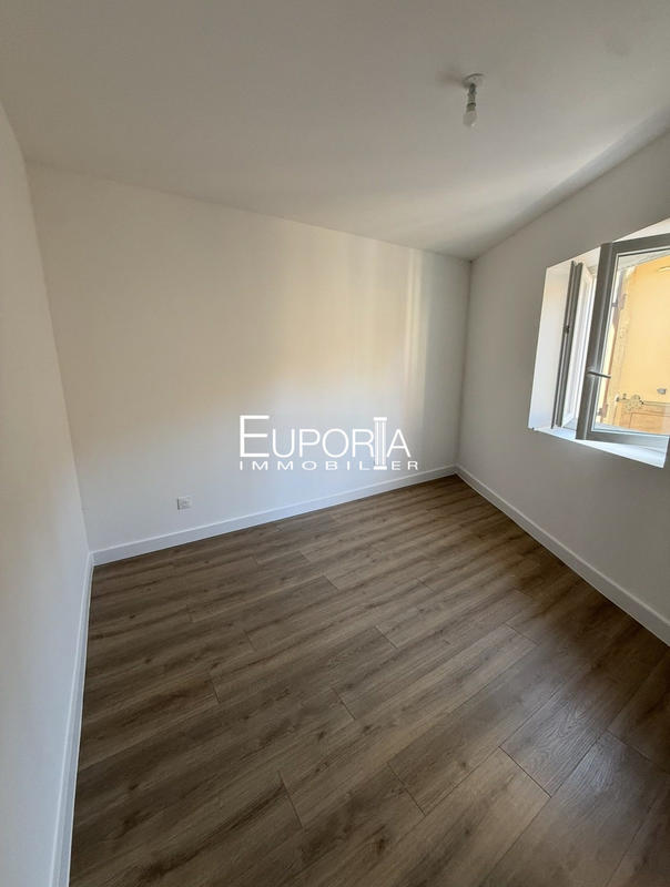 Maison - 130 m² - 4 pièces