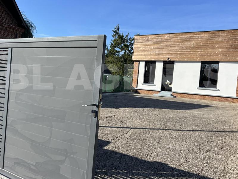 Maison de village - 90 m² - 4 pièces