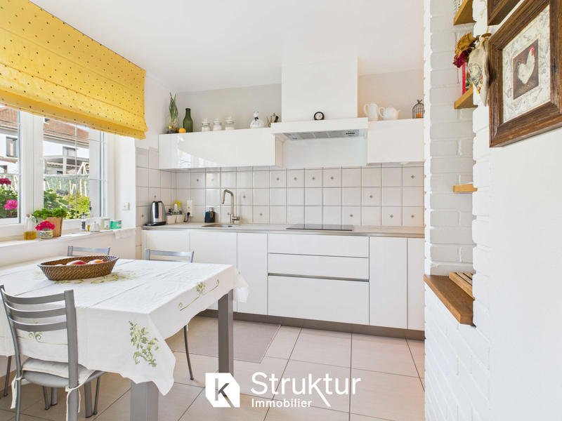 Maison - 140 m² - 5 pièces