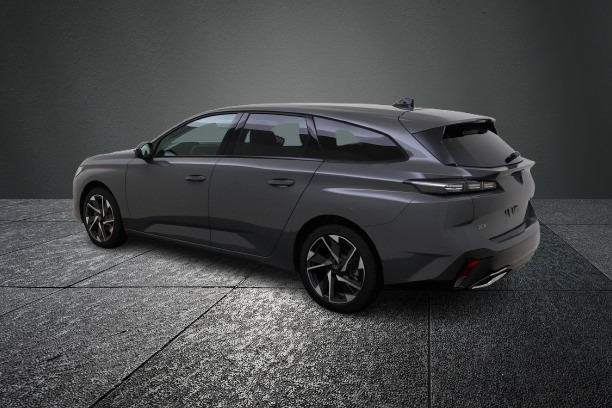 Peugeot 308 Sw III (2) 1.2 Hybrid 145 Allure E-Dcs6