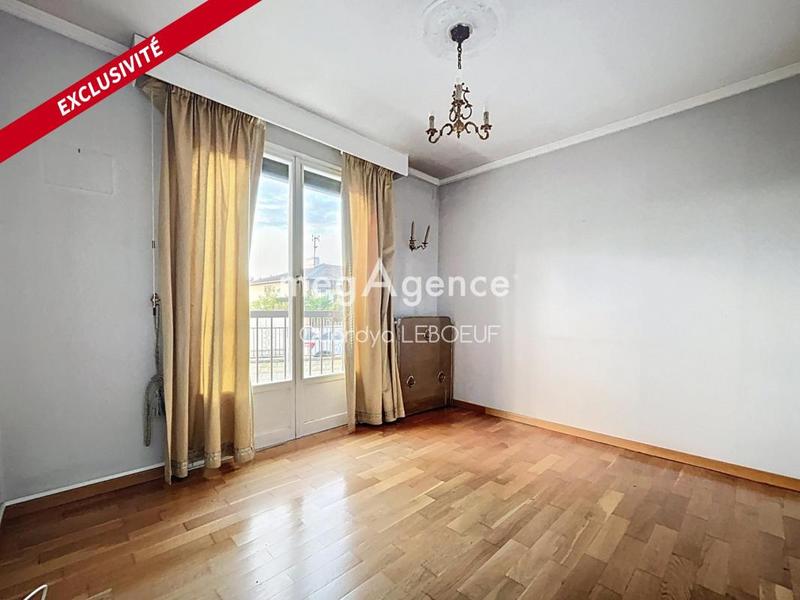 Maison traditionnelle - 75 m² - 4 pièces