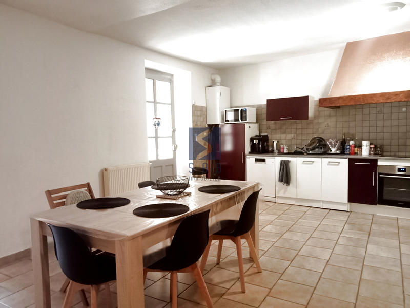 Appartement - 121 m² - 5 pièces