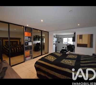 Maison - 165 m² - 5 pièces