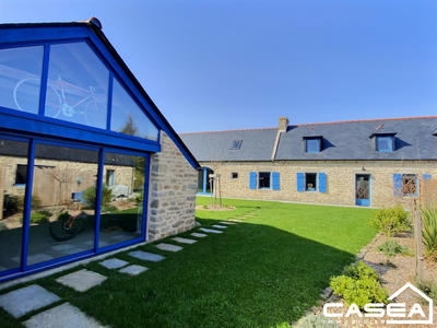 Maison ancienne - 326 m² - 14 pièces