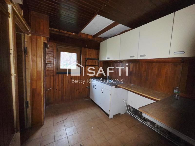 Maison - 130 m² - 8 pièces