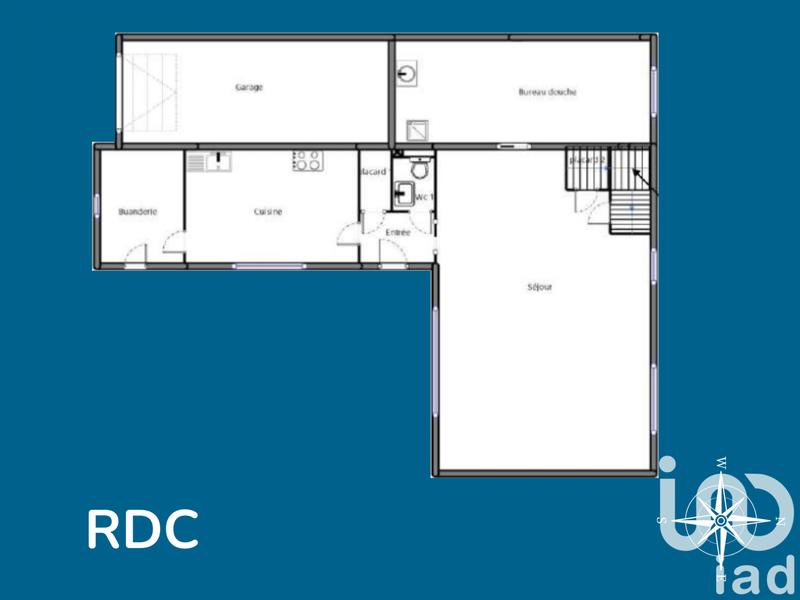 Maison - 121 m² - 5 pièces