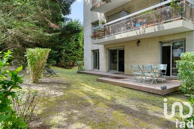 Appartement - 99 m² - 4 pièces