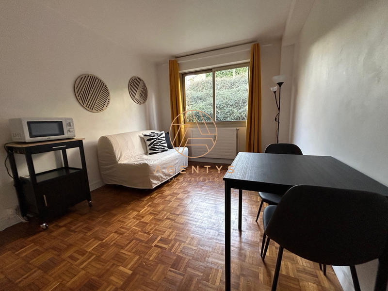 Appartement - 20 m² - 1 pièce