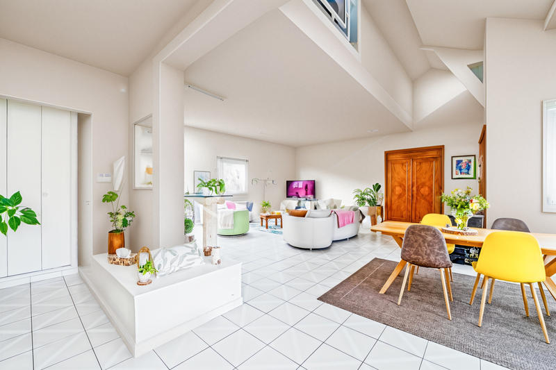 Maison - 206 m² - 9 pièces