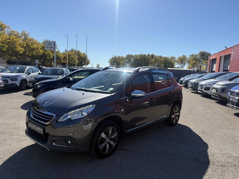 Peugeot 2008 110cv Allure Bvm5 Gps/ Garanties 12 Mois