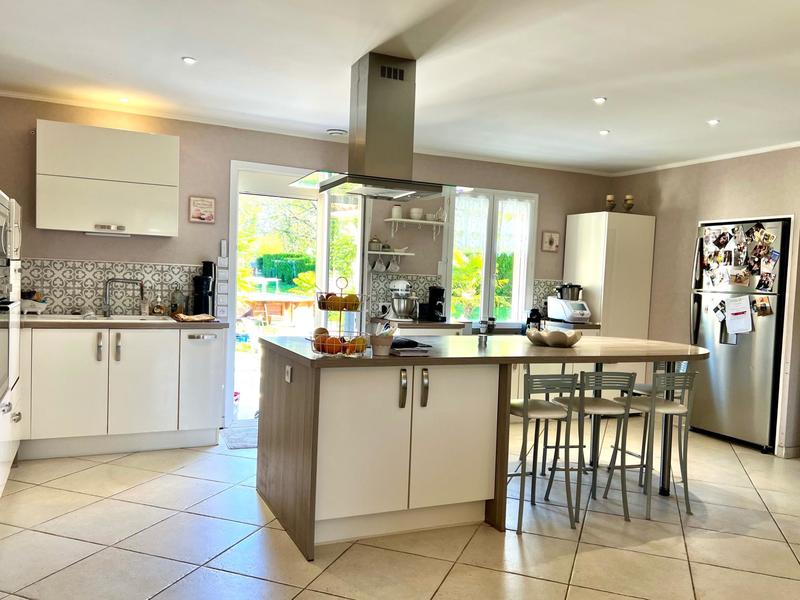 Maison - 135 m² - 5 pièces